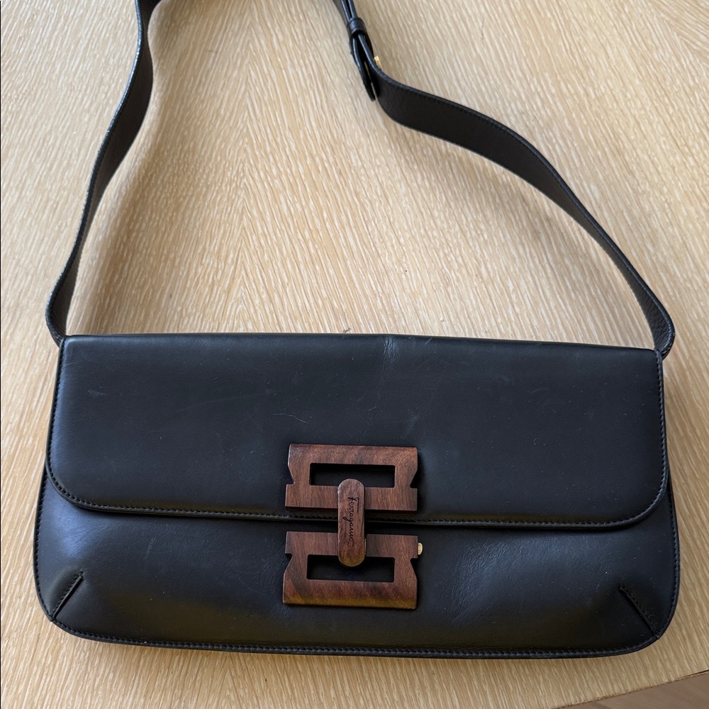 Ferragamo Black Leather Shoulder Bag with Walnut Wooden Buckle